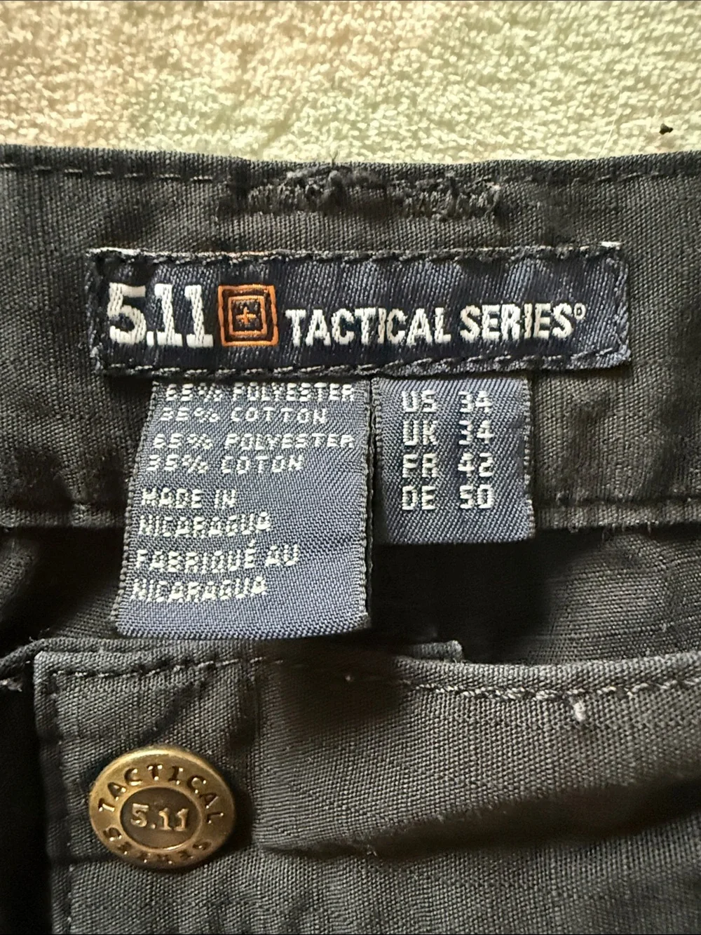 5.11 Tactical Men’s Black Cargo Shorts with Utility Pockets and D‑Ring, Size 34